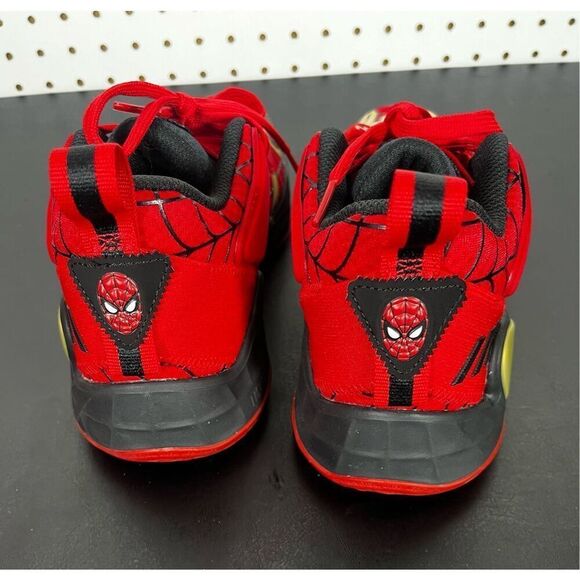 Adidas Donovan Mitchell Spiderman GS Unreleased Youth Sz 6.5 - Picture 5 of 12